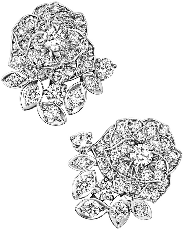مجوهرات بياجيه "ملكة الزهور".
